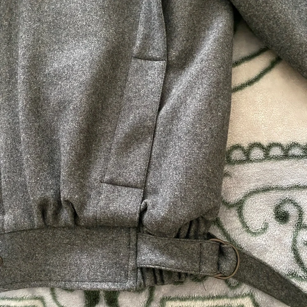 Men’s Jacket - Picture 6 of 8